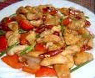 Kyckling med cashewnötter (Gai Pad Med Mamuang)