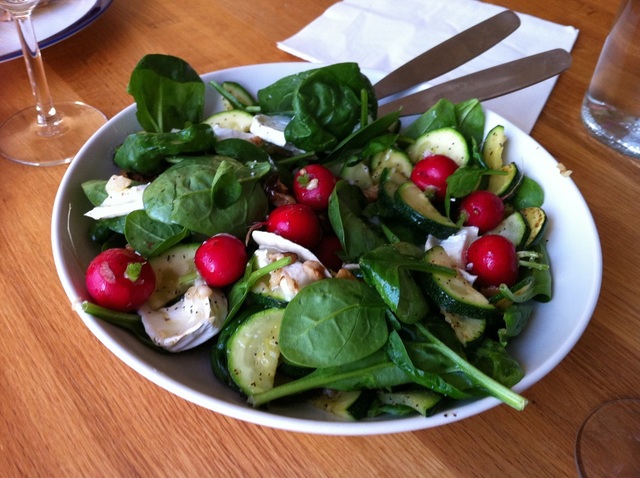 Ljummen sallad perfekt till grillat