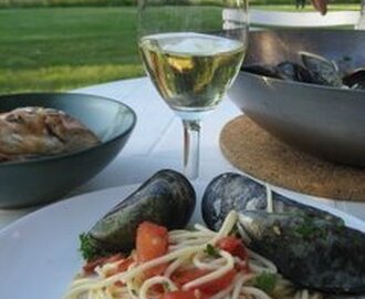 Spaghetti con cozze o vongole