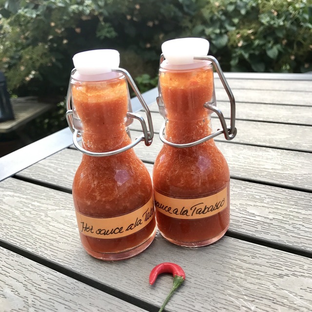 Hot sauce á la Tabasco