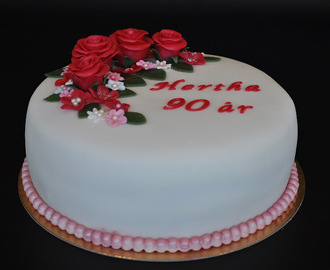 90-års tårta till Hertha