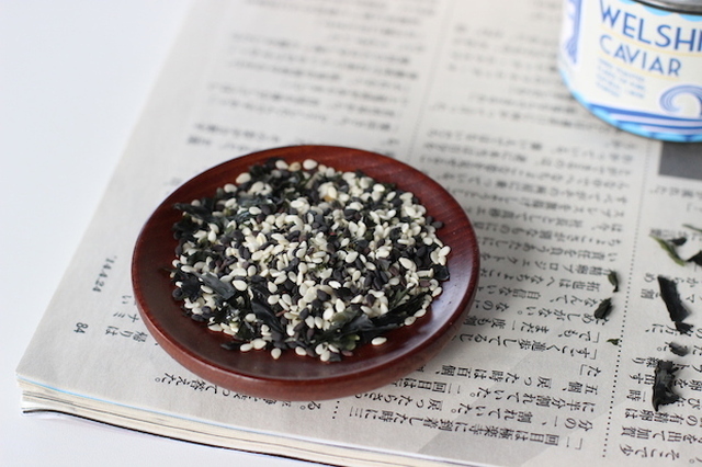 Recept på Furikake - den goda japanska fröblandningen
