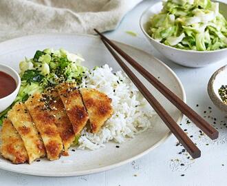 Tonkatsu – frasig schnitzel med kålsallad och ris