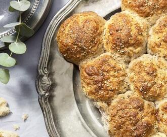 Glutenfritt brytböd med oregano