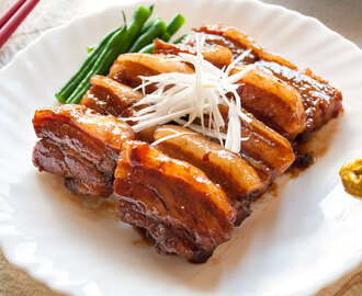 Kakuni (Japanese Simmered Pork Belly)