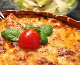 Vegetarisk lasagne med halloumi – veckans Meat Free Monday-recept