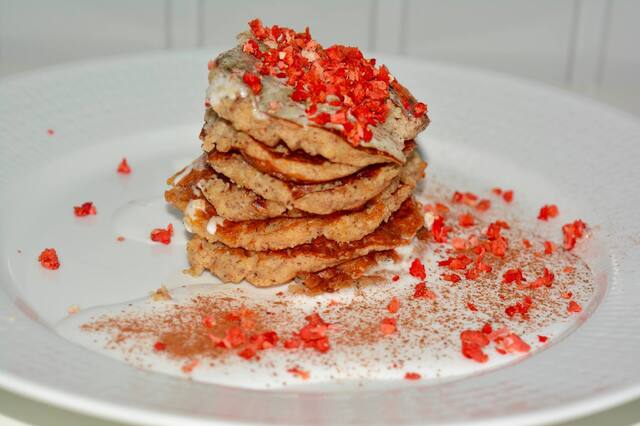 Veganska kokos & kanel pannkakor