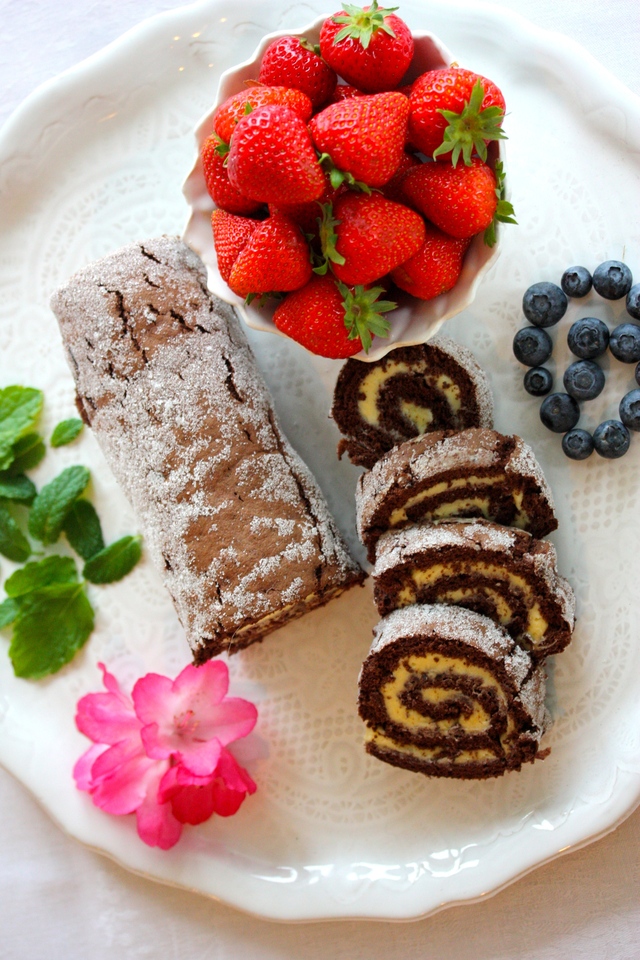 Chocolate and Vanilla Dream Swiss Roll – Dröm Rulltårta