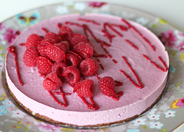 Raw halloncheesecake (vegansk)