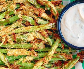 Air Fried Green Bean Fries With Wasabi Ranch Dip