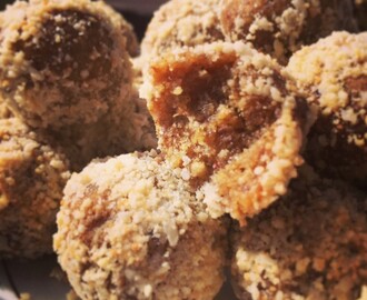 Dadelbollar med jordnötter & vanilj “Salted caramel”-smak!