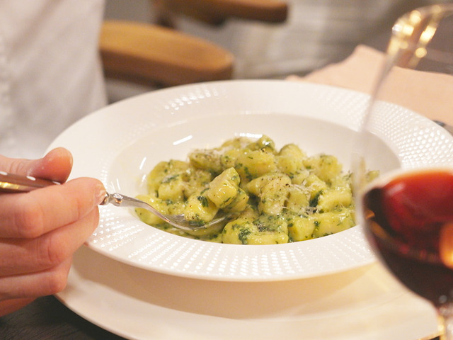 Pesto alla Genovese med gnocchi