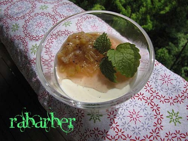 Rabarberpannacotta