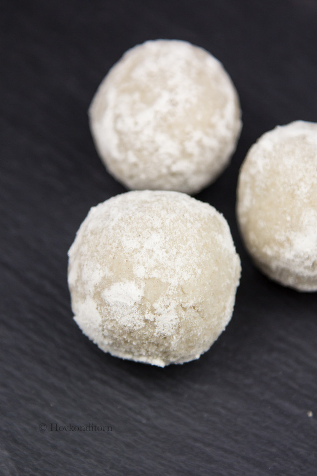 Vanilla Hemp Protein Balls