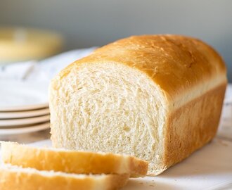 Easy Homemade Bread Recipe