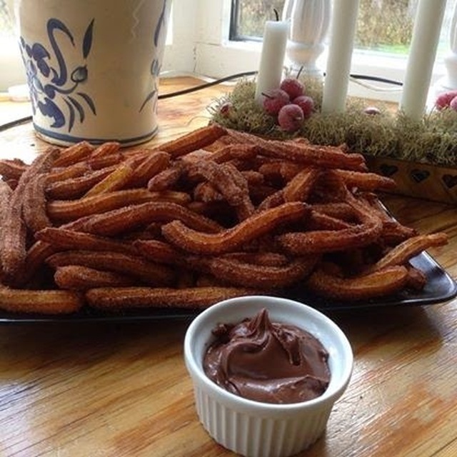 Churros med nutella