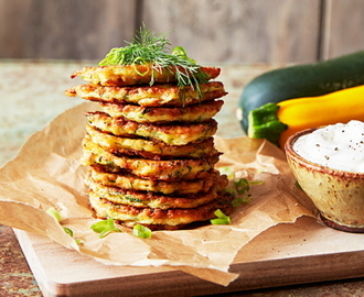 Zucchiniplättar med fetaost och dill