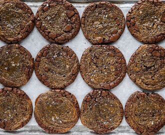 Brownie cookies med salt kola