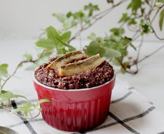 Ugnsbakad chokladgröt med banan och flingsalt