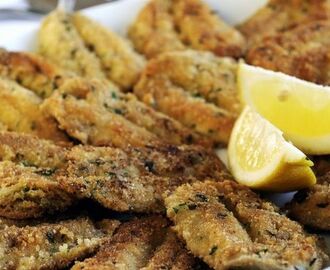 Crispy Golden Fish | Rezept | Sardinen rezept, Fisch zubereiten, Rezepte