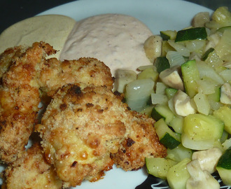 Chicken nuggets med zucchinipytt - LCHF