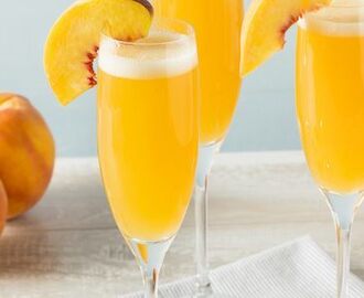 Bellini – recept på klassisk bubbeldrink