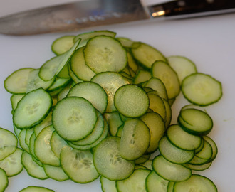 Marinerade böngroddar och gurka på koreanskt vis