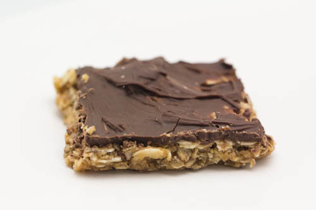 Oatmeal Date Bars with Chocolate