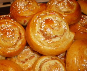 Äpplebullar