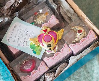 Sailor Moon mini tablets + present
