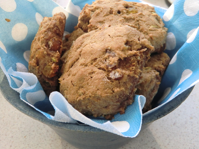 Nyttiga dadel- och russinscones - gluten- och mjölkfria