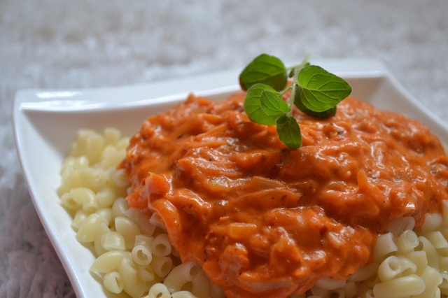 Veckans vegetariska: Kryddig morotssås med pasta