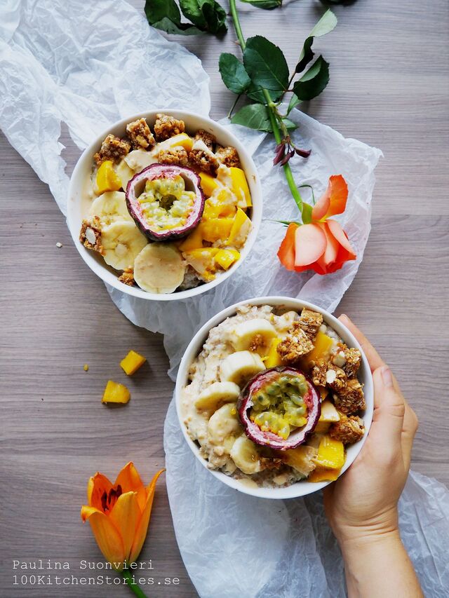 Creamy Vegan Mesquite Porridge w Pecan Bites, PB Mesquite Sauce, Mango & Passion Fruit