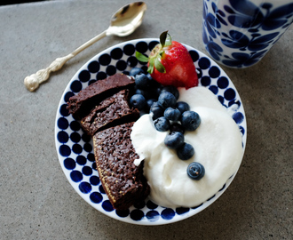 VÄRLDENS GODASTE KLADDKAKA