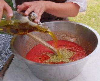 Sandras tomatsås utan kokning