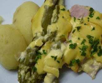 Bild: Retro: Burkskinka med sparris och hollandaise - Gunilla Blixt