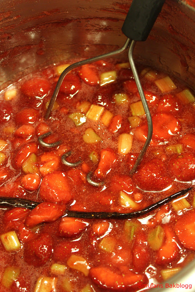Jordgubb/rabarbers marmelad