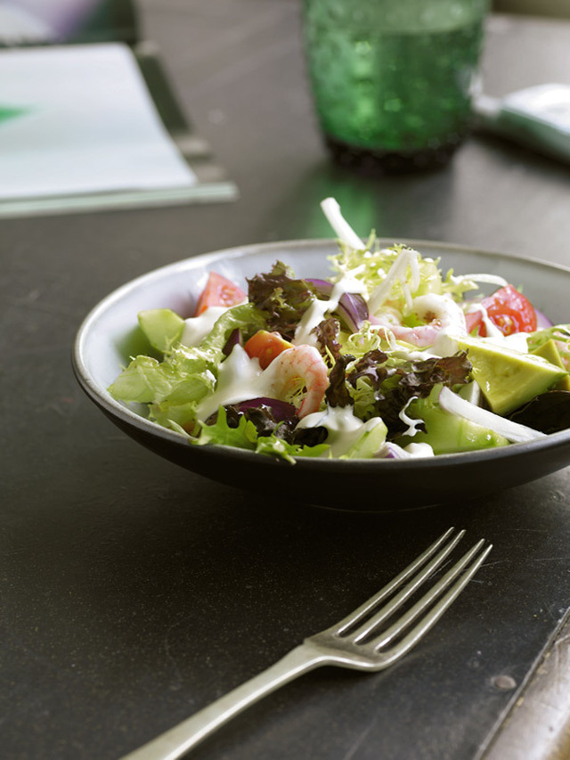 Räksallad med lime och avokado