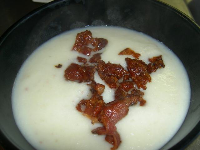 Blomkålssoppa med bacon