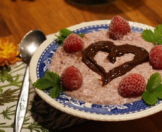 Strawberry Coconut porridge pudding!