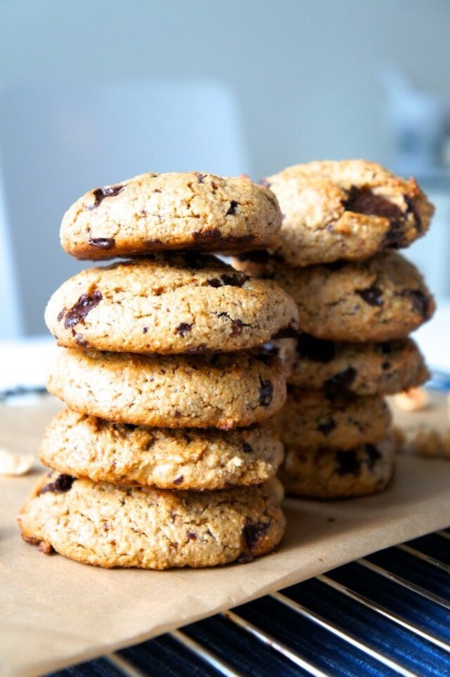 Chocolate chip cookies Paleo