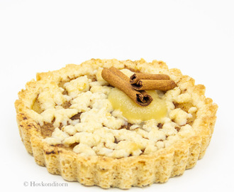 Applesauce Crumb Pie