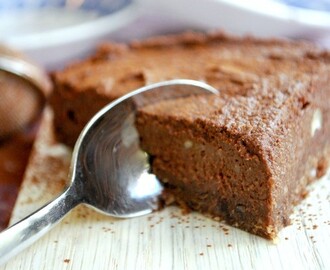 Chocolate Cashew Cake, no bake