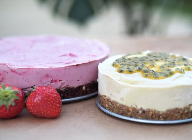 Somriga raw cheesecakes i smarta formar