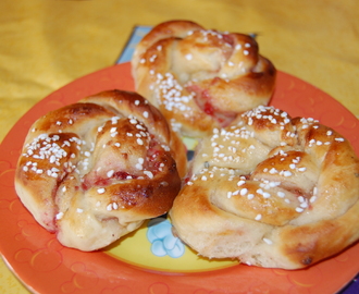 Hallonbullar