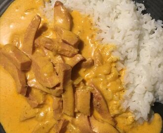 Korv stroganoff med curry