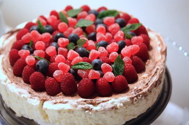 Frozen Chocolate & Meringue Cake – Frusen Choklad och Marängtårta