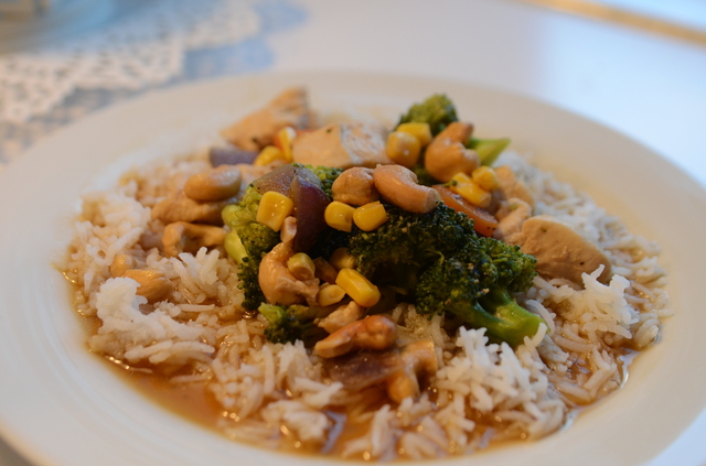 Kycklingwok med cashewnötter