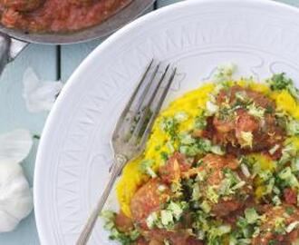 Kalvfärsbiffar osso bucco med saffransrisoni och sellerigremolata