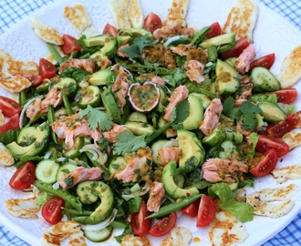 Awesome Salmon & Passion fruit Salad with Cilantro Dressing – Fantastisk Lax & Passionsfrukts Sallad med Koriander Dressing